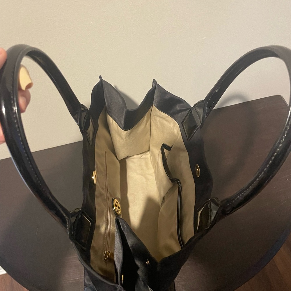 Tory Burch “Ella” Tote Bag - Picture 4 of 8
